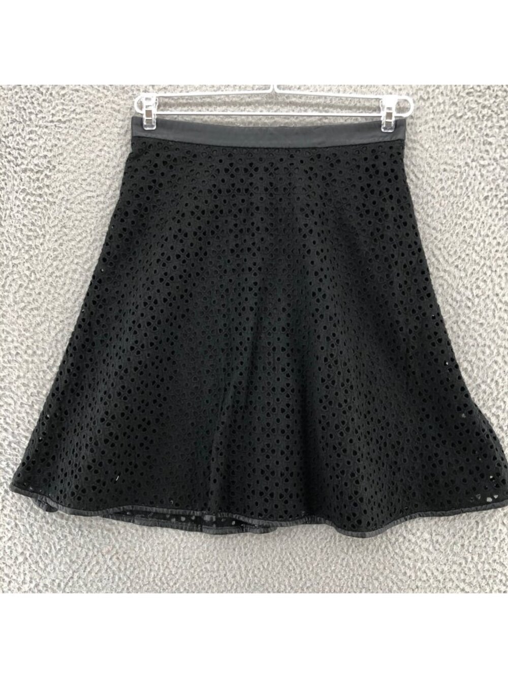 Ann Taylor Skirt Womens 0 Black Eyelet Lace A Line Mini Faux Leather Trim Casual